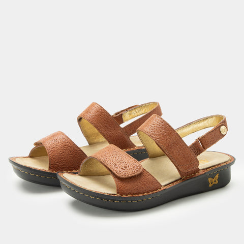 Alegria Verona Sandal in Carmelita