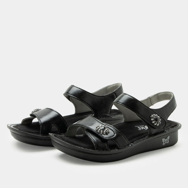 Alegria Vienna Sandal in Loretta Roja, Black Sapphire, & Good as Gold