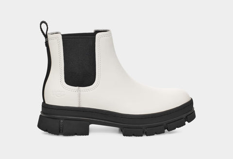 UGG Ashton Chelsea Waterproof Boot in White & Dark Earth