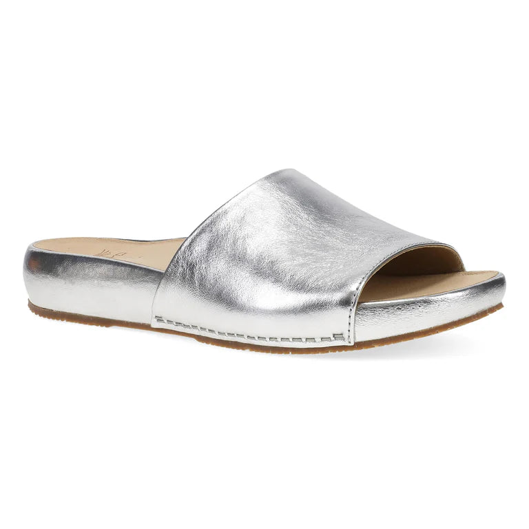 Dansko Twyla Leather Sandal in Pewter Metallic & Black