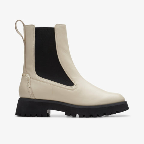Clarks Stayso Rise Chelsea Boot in Ivory & Black Leather
