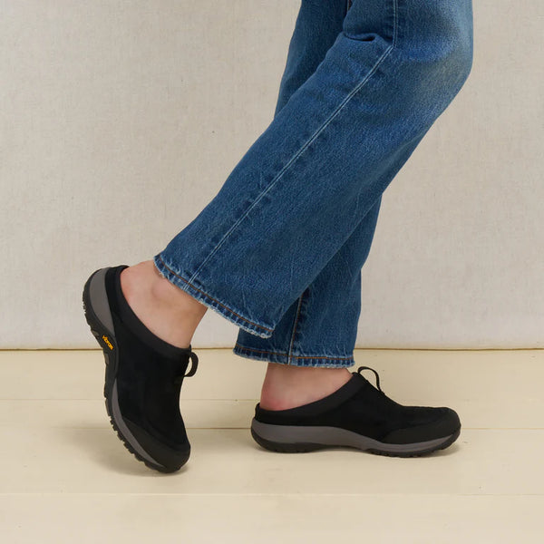 Dansko Pia Black Clog