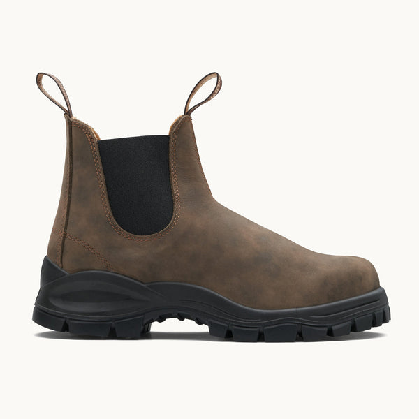 Blundstone 2240 Men's & Women's Premium Leather Lug Chelsea Boot in Black & Brown