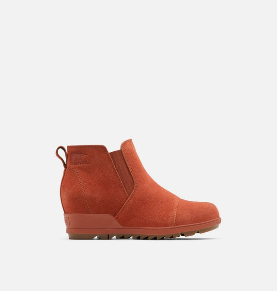 Sorel Evie Pull-on Boot in Velvet Tan & Black