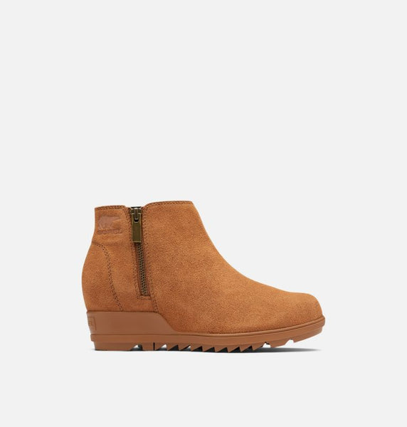 Sorel Evie Pull-on Boot in Velvet Tan & Black